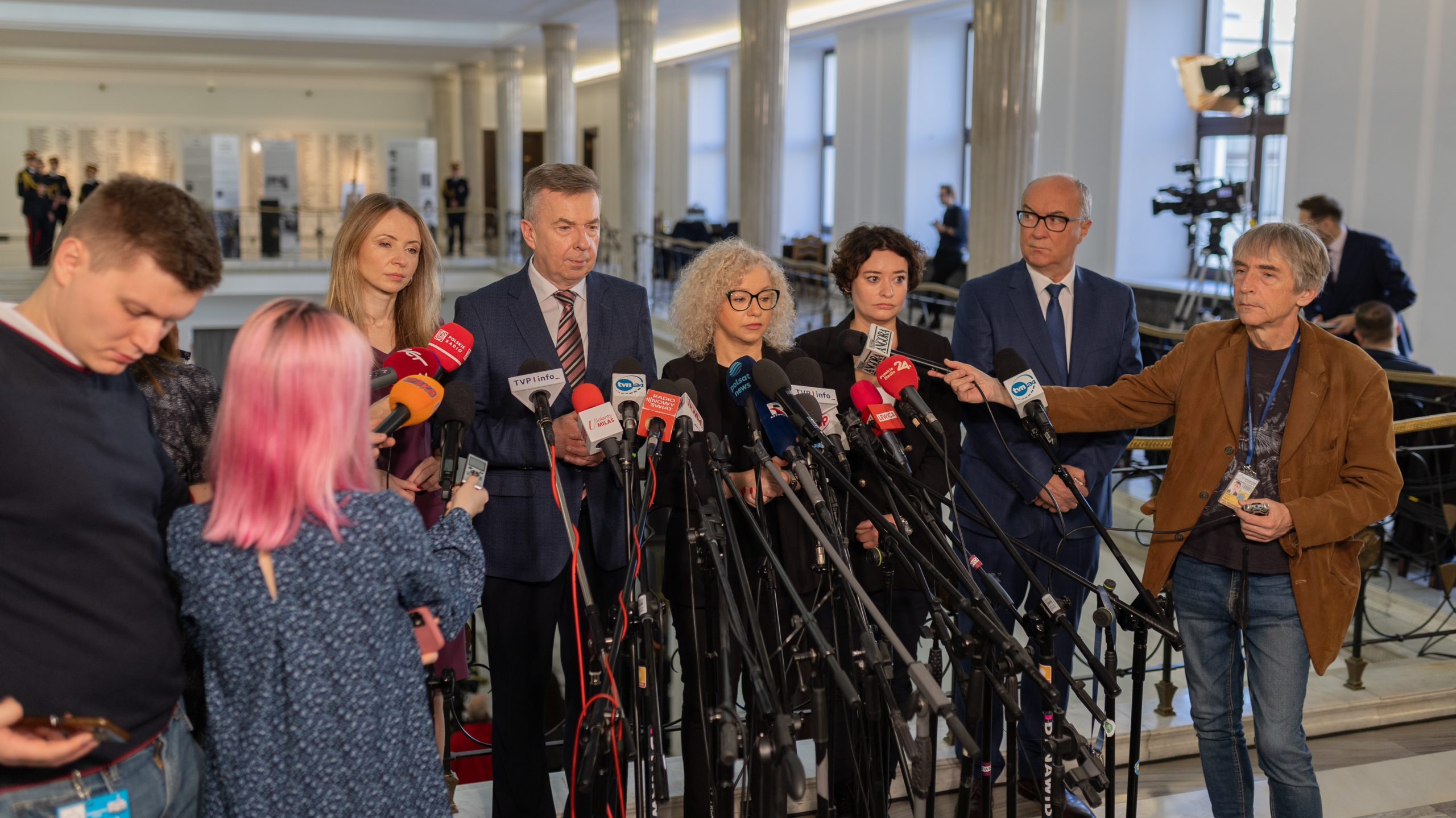 Posłowie Lewicy na konferencji prasowej w Sejmie