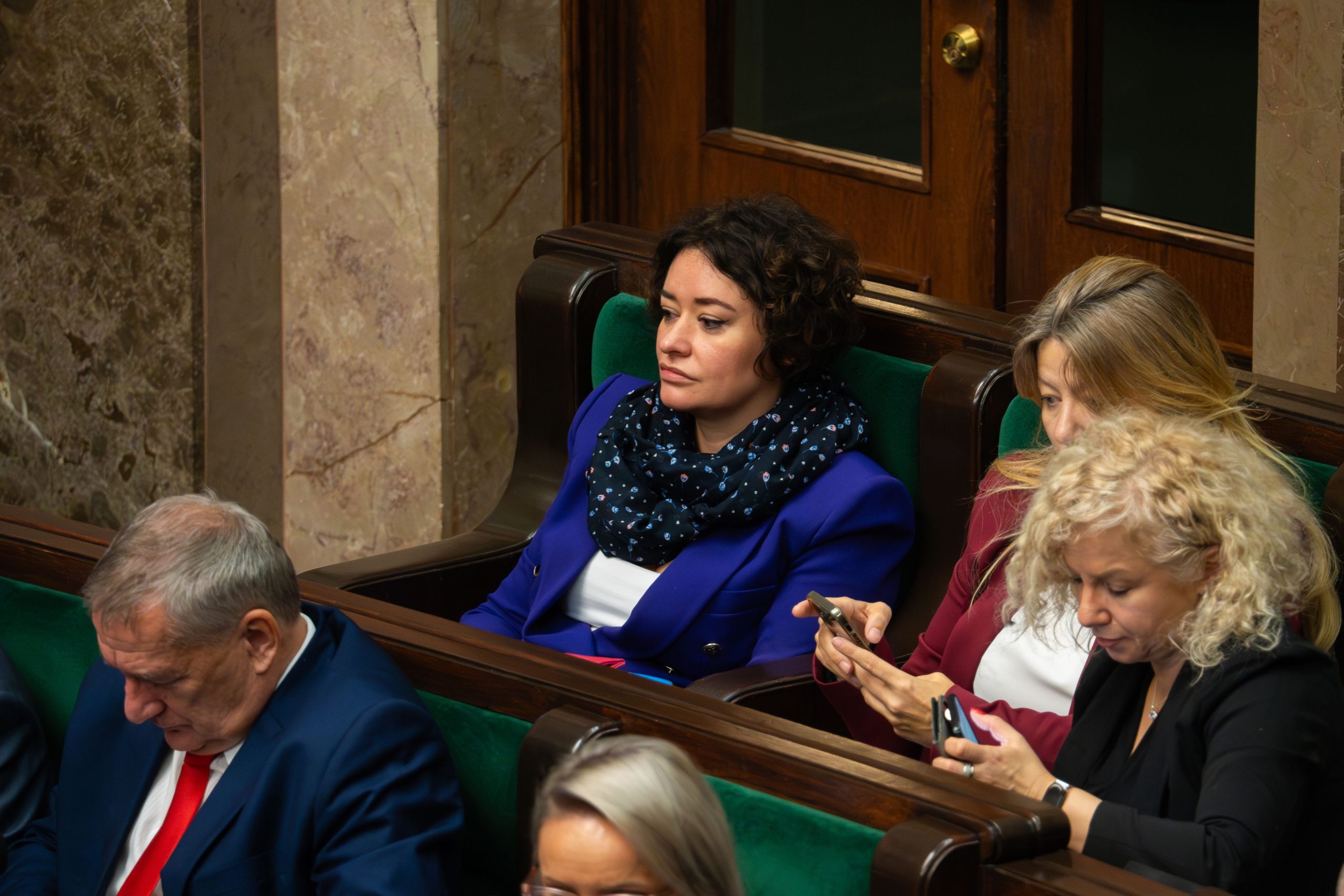 Posłanka Lewicy Anna-Maria Żukowska w ławach sejmowych