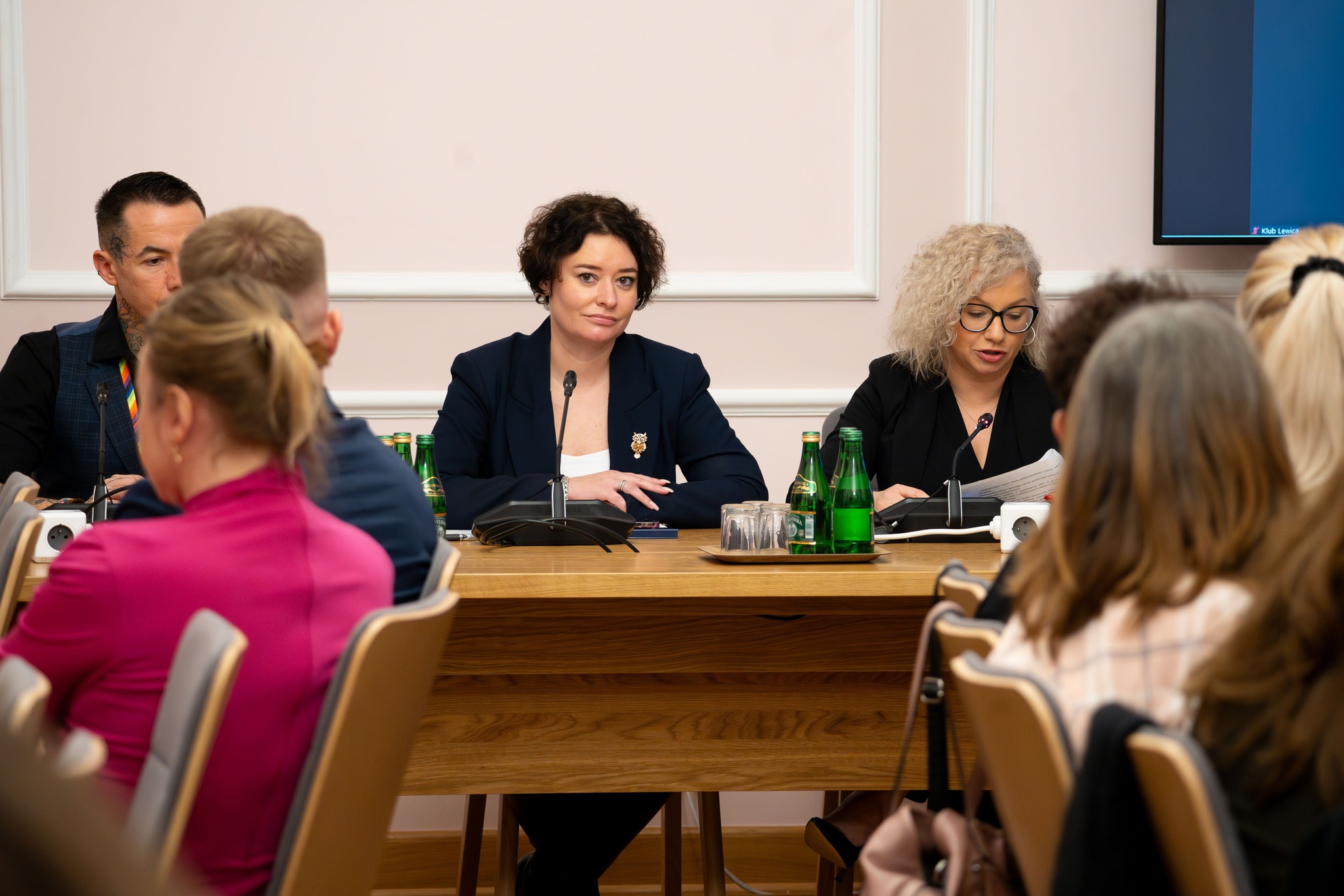 Anna-Maria Żukowska w trakcie spotkania Parlamentarnego Zespołu ds. Równouprawnienia Społeczności LGBT+